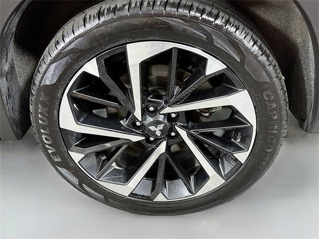 Photo of 2024 Red Diamond Mitsubishi Outlander