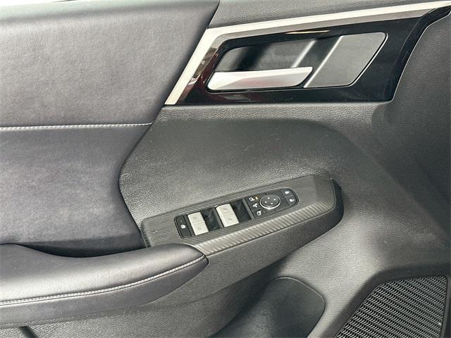 Photo of 2024 Red Diamond Mitsubishi Outlander