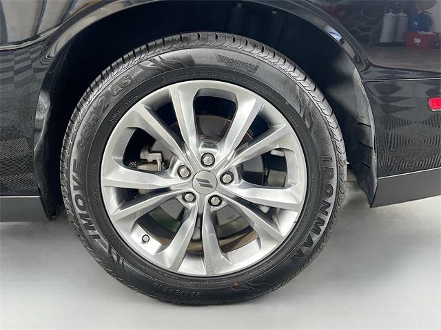 Photo of 2023 Pitch Black Clearcoat Dodge Challenger