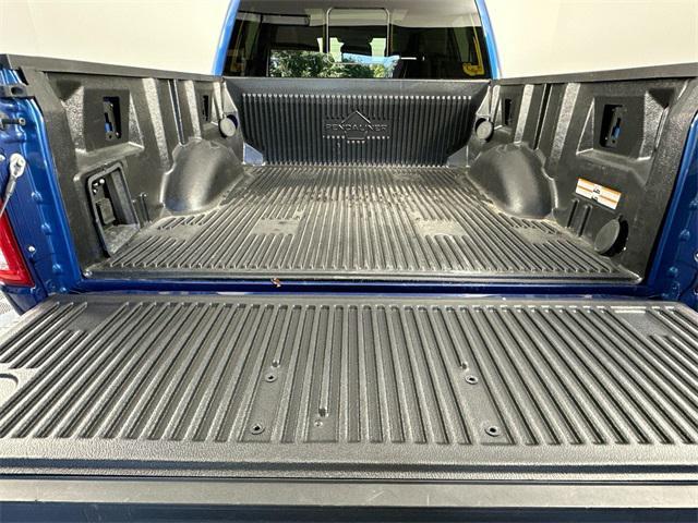 Photo of 2022 Atlas Blue Metallic Ford F-150