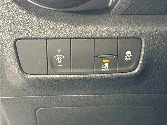 Photo of 2022 Blue Wave Hyundai KONA EV