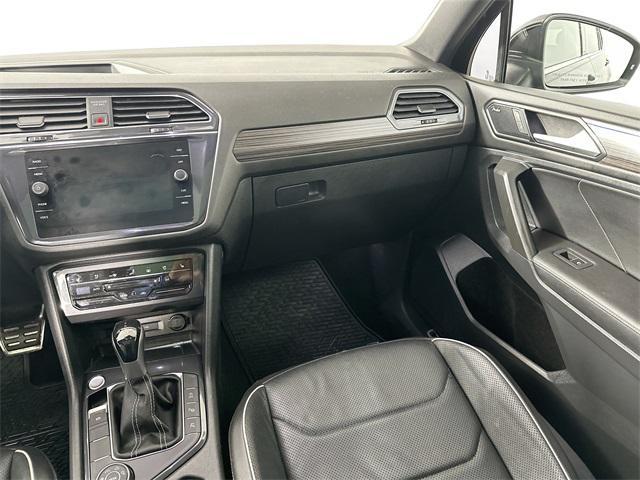 Photo of 2022 Deep Black Pearl Volkswagen Tiguan