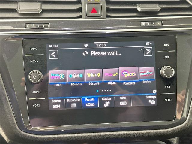 Photo of 2022 Deep Black Pearl Volkswagen Tiguan