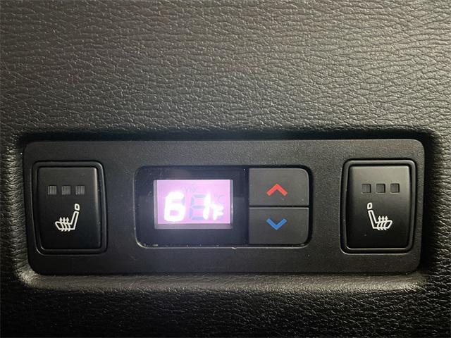 Photo of 2022 Mercury Gray Metallic Mitsubishi Outlander