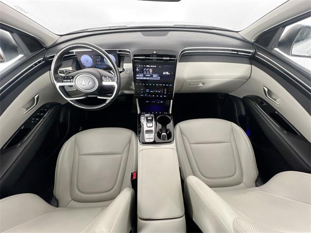 Photo of 2022 Quartz White Hyundai TUCSON