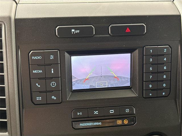Photo of 2021 Oxford White Ford F-250