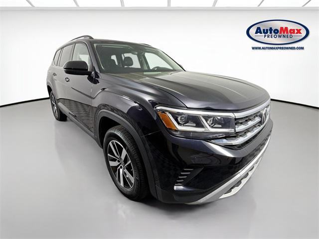Photo of 2022 Deep Black Volkswagen Atlas