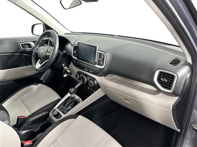 Photo of 2023 Ecotronic Gray Hyundai VENUE