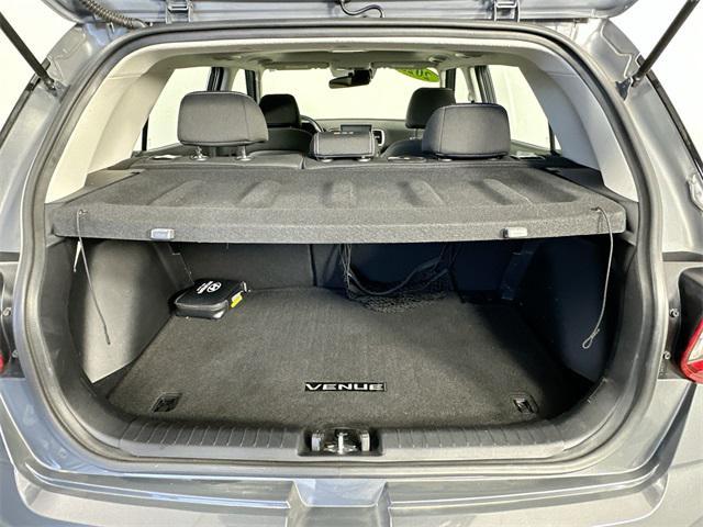 Photo of 2023 Ecotronic Gray Hyundai VENUE