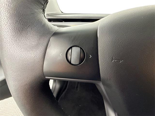 Photo of 2022 Pearl White Multi-Coat Tesla Model Y