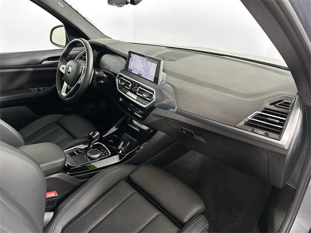 Photo of 2024 Gray BMW X3