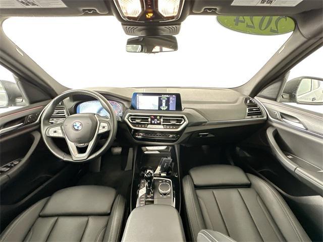 Photo of 2024 Gray BMW X3