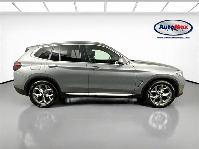 Photo of 2024 Gray BMW X3