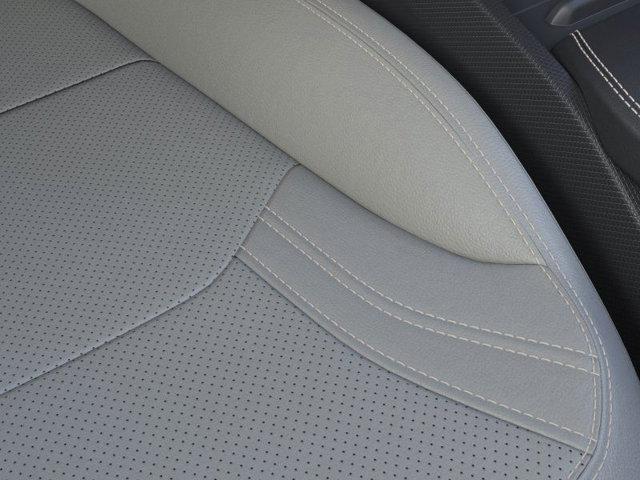 Photo of 2025 Star White Metallic Tri-Coat Ford Mustang Mach-E