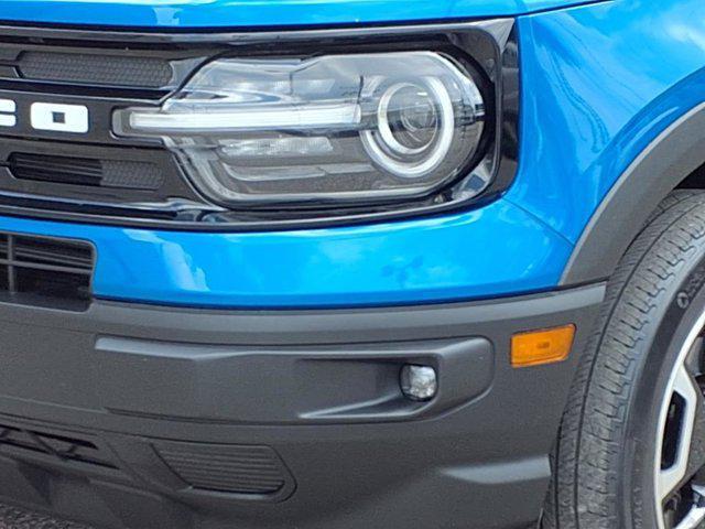Photo of 2022 Velocity Blue Metallic Ford Bronco Sport