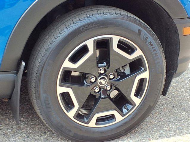 Photo of 2022 Velocity Blue Metallic Ford Bronco Sport