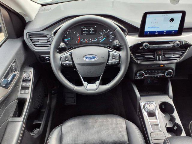 Photo of 2022 Stone Blue Metallic Ford Escape