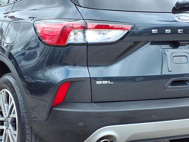 Photo of 2022 Stone Blue Metallic Ford Escape