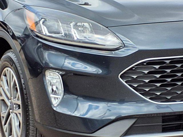 Photo of 2022 Stone Blue Metallic Ford Escape