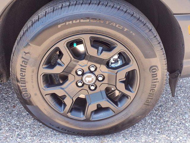 Photo of 2024 Eruption Green Metallic Ford Bronco Sport