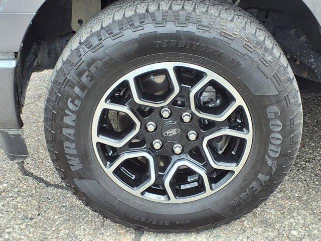 Photo of 2022 Carbonized Gray Metallic Ford F-150