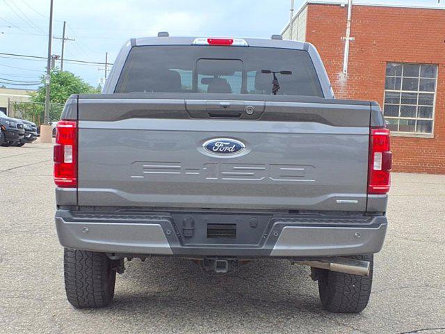 Photo of 2022 Carbonized Gray Metallic Ford F-150