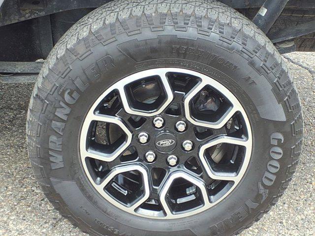 Photo of 2022 Carbonized Gray Metallic Ford F-150