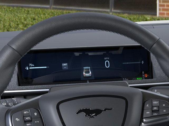 Photo of 2025 Star White Metallic Tri-Coat Ford Mustang Mach-E