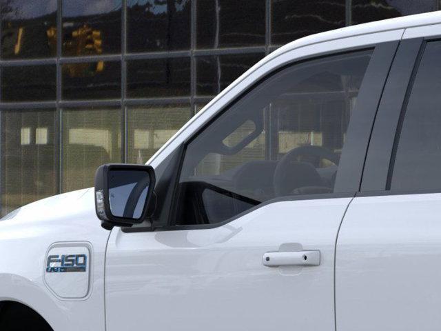 Photo of 2025 Oxford White Ford F-150 Lightning