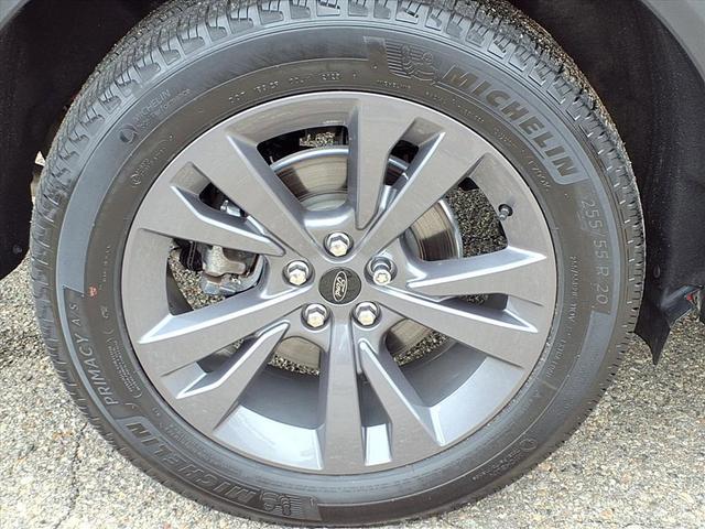 Photo of 2023 Red Ford Explorer