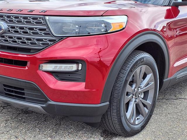 Photo of 2023 Red Ford Explorer