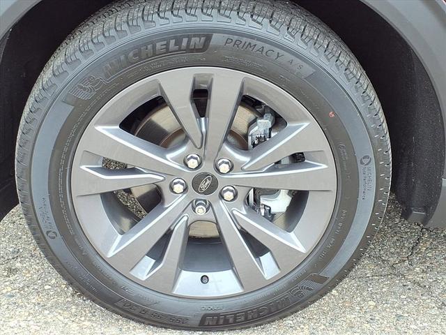 Photo of 2023 Red Ford Explorer