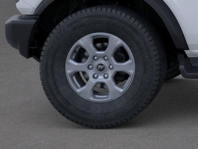 Photo of 2025 Oxford White Ford Bronco