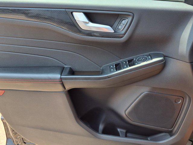 Photo of 2023 Agate Black Metallic Ford Escape