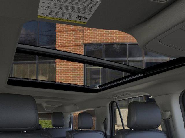 Photo of 2025 Agate Black Metallic Ford Expedition Max