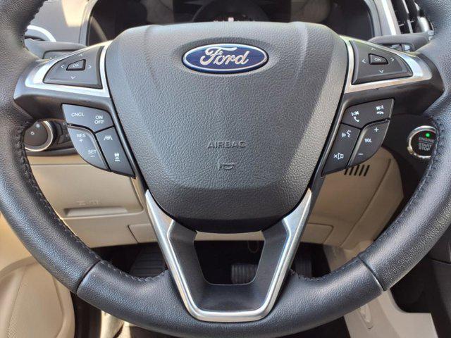 Photo of 2023 Burgundy Velvet Metallic Tinted Clearcoat Ford Edge