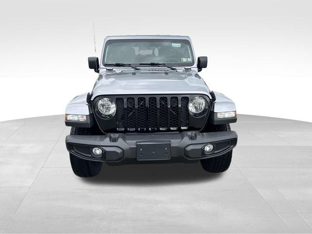 Photo of 2021 Billet Silver Metallic Clearcoat Jeep Gladiator