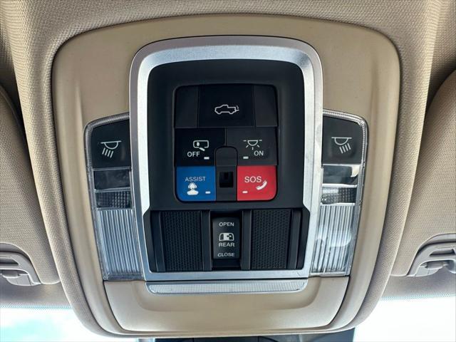 Photo of 2021 Bright White Clearcoat RAM 1500