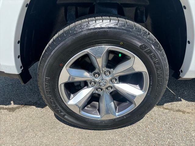 Photo of 2021 Bright White Clearcoat RAM 1500