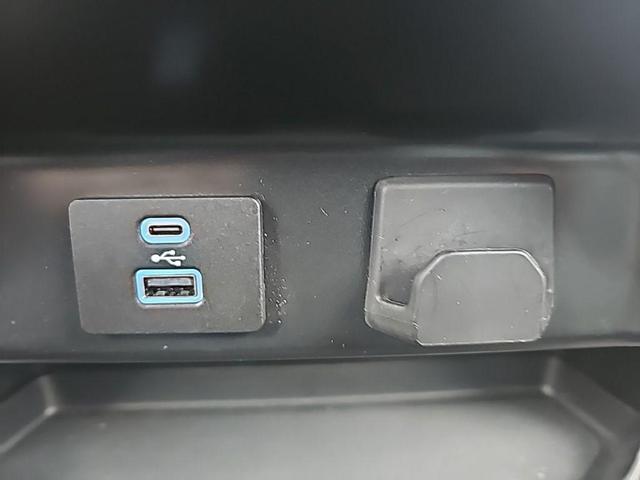 Photo of 2022 Agate Black Metallic Ford F-150