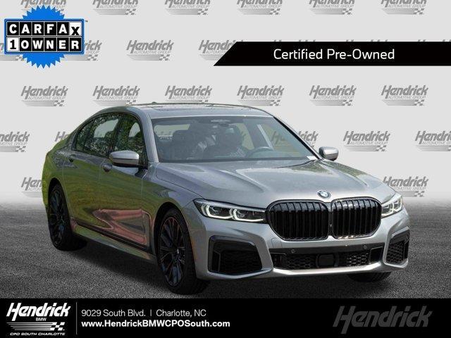 2022 BMW 740