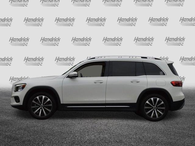 Photo of 2022 Polar White Mercedes-Benz GLB 250