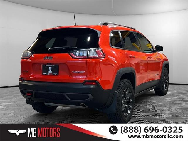 Photo of 2021 Spitfire Orange Clearcoat Jeep Cherokee