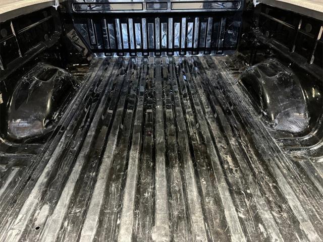 Photo of 2021 Onyx Black GMC Canyon