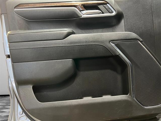 Photo of 2023 Sterling Metallic GMC Sierra 1500