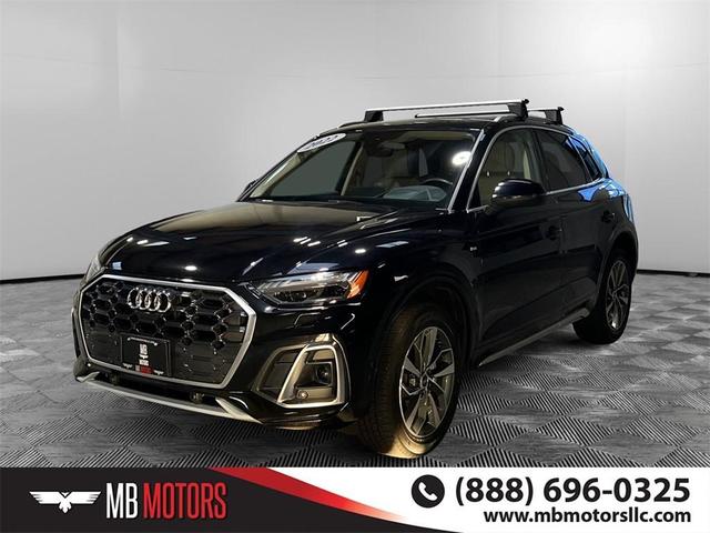 Photo of 2022 Mythos Black Metallic Audi Q5