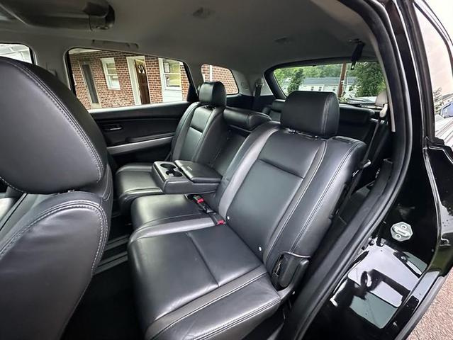 Photo of 2010 Brilliant Black Clearcoat Mazda CX-9