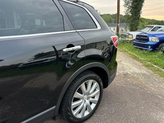 Photo of 2010 Brilliant Black Clearcoat Mazda CX-9