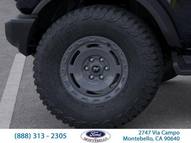 Photo of 2025 Shadow Black Ford Bronco