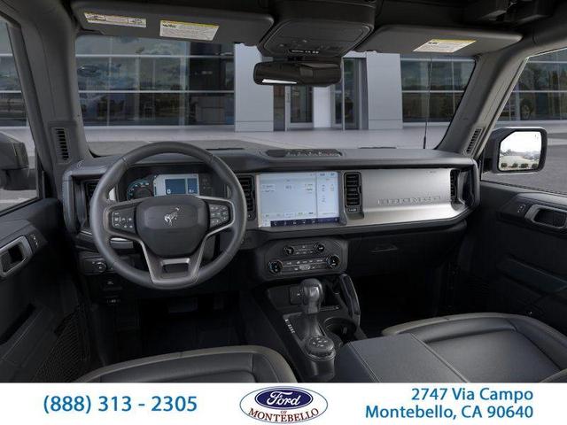 Photo of 2025 Shadow Black Ford Bronco